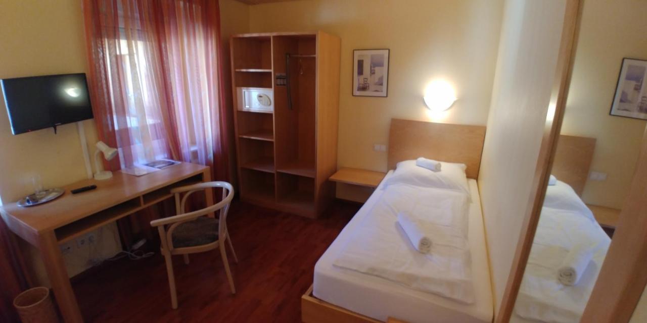 Bad Bruckhaus Erlebnishotel Waldshut-Tiengen Esterno foto
